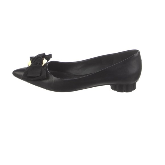 Salvatore Ferragamo Shoes - Classic Salvatore Ferragamo shoes.